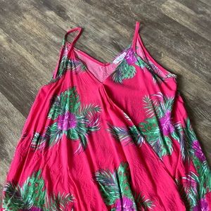 Floral tank
